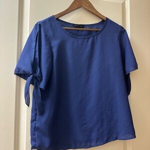 Shein Women’s Medium Blouse